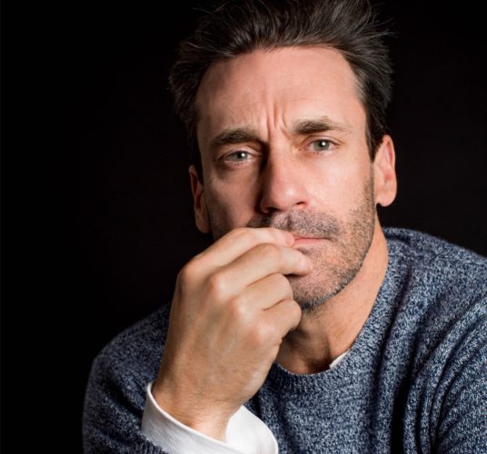 Jon Hamm sarà il protagonista del programma televisivo Your Friends and Neighbours