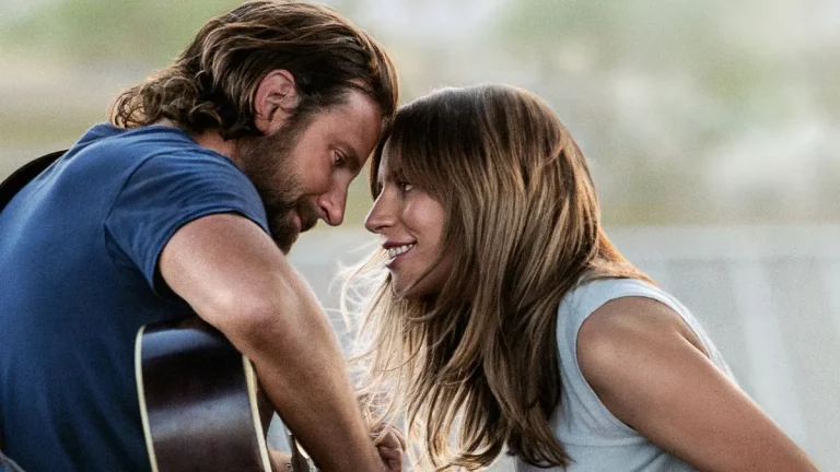 Lady Gaga e Bradley Cooper in È nata una stella