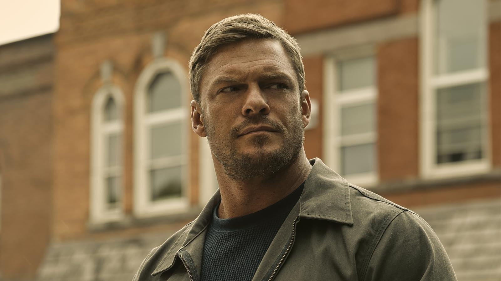 Perché la seconda stagione di Reacher sembra molto più grande della prima stagione