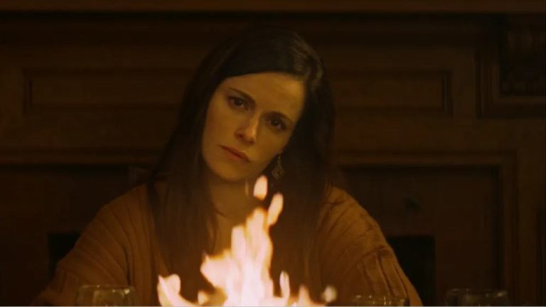 Mamma Emily Hampshire