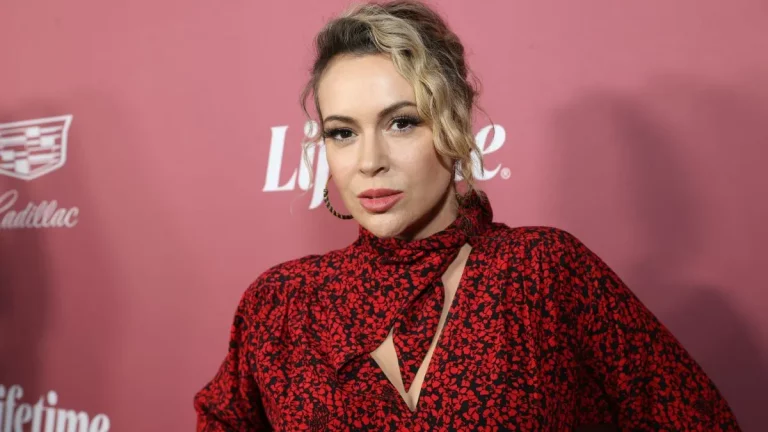 Alyssa Milano partecipa a Variety's Power of Women Presentato da Lifetime al Wallis Annenberg Center for the Performing Arts il 30 settembre 2021 a Beverly Hills, California.  (Foto di Emma McIntyre/Getty Images per Variety)