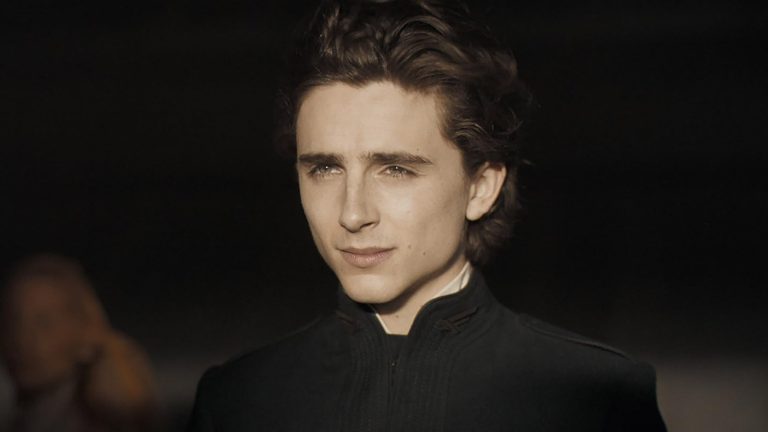 Timothée Chalamet vede una "grande ironia" nel lavorare con Denis Villeneuve su Dune