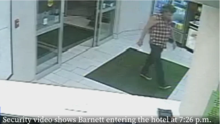 Il momento della morte di Barnett era sospetto.  La polizia di Charleston ha fatto luce su quanto accaduto.