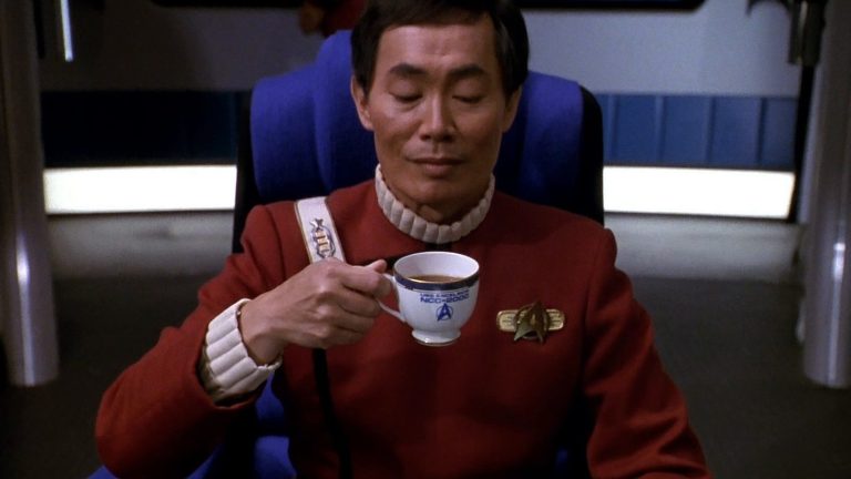 Guarda il fan film di Star Trek "Capitano Sulu" che ha messo George Takei sulla poltrona principale