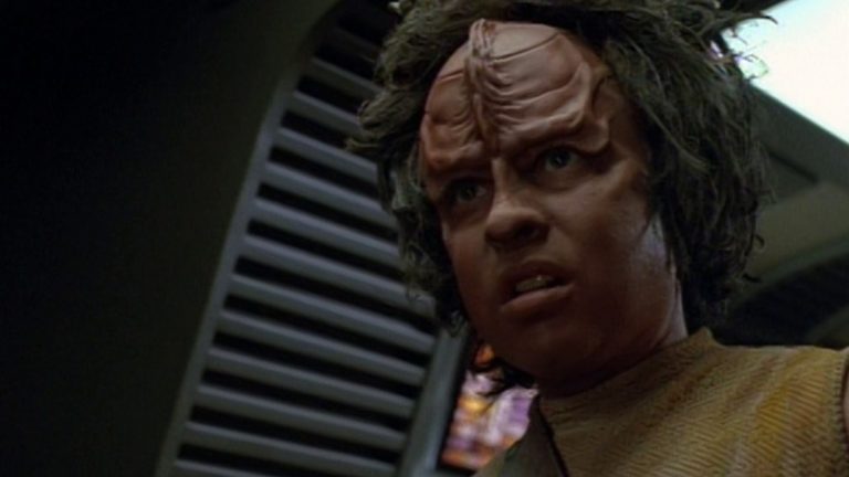 L'iniziazione dell'episodio di Voyager è stata danneggiata da un cameo di Deep Space Nine