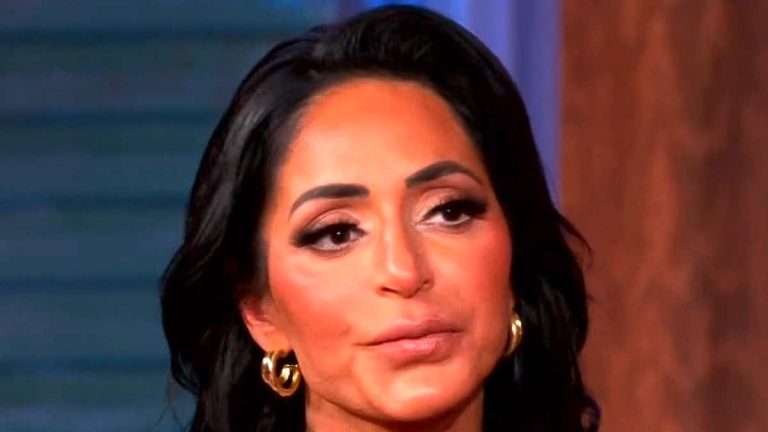 foto del viso di angelina pivarnick da jersey shore family vacation stagione 7 reunion