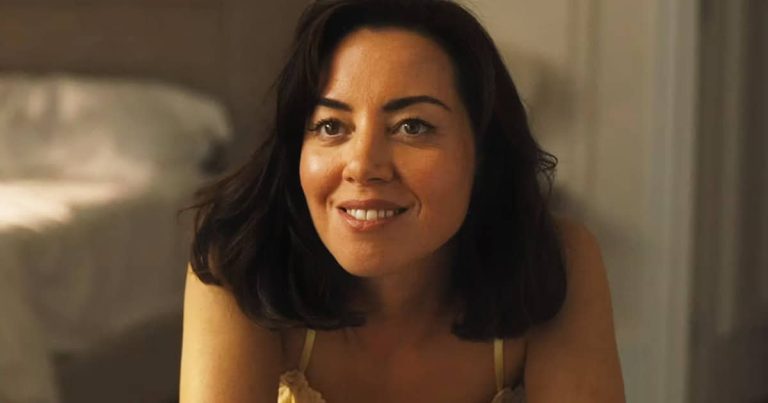 Aubrey Plaza, parola d'ordine, The White Lotus