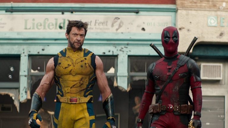 Segno dei piedi di Deadpool e Wolverine Liefeld