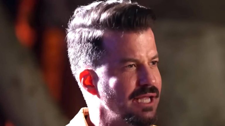 la star della sfida Johnny Bananas inquadra il volto dal lancio speciale della stagione 40 su MTV