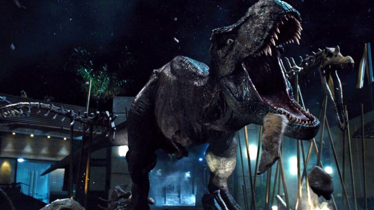 Jurassic world 2015 scena T-rex