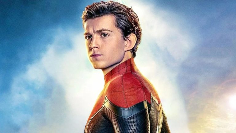 Peter Parker di Tom Holland nel poster ritagliato del personaggio di Spider-Man: Far From Home