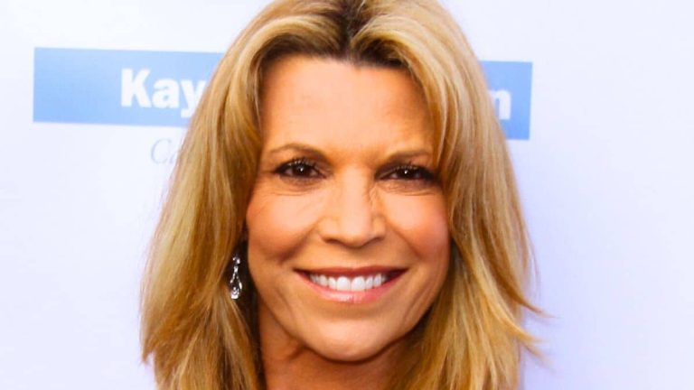 vanna white posa sul red carpet al 16° Chrysalis Butterfly Ball annuale